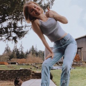 Meet your Posher, Promise